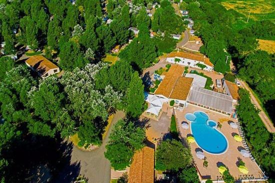 Campsite Mobile La Tranche Sur 6 Personnes *
