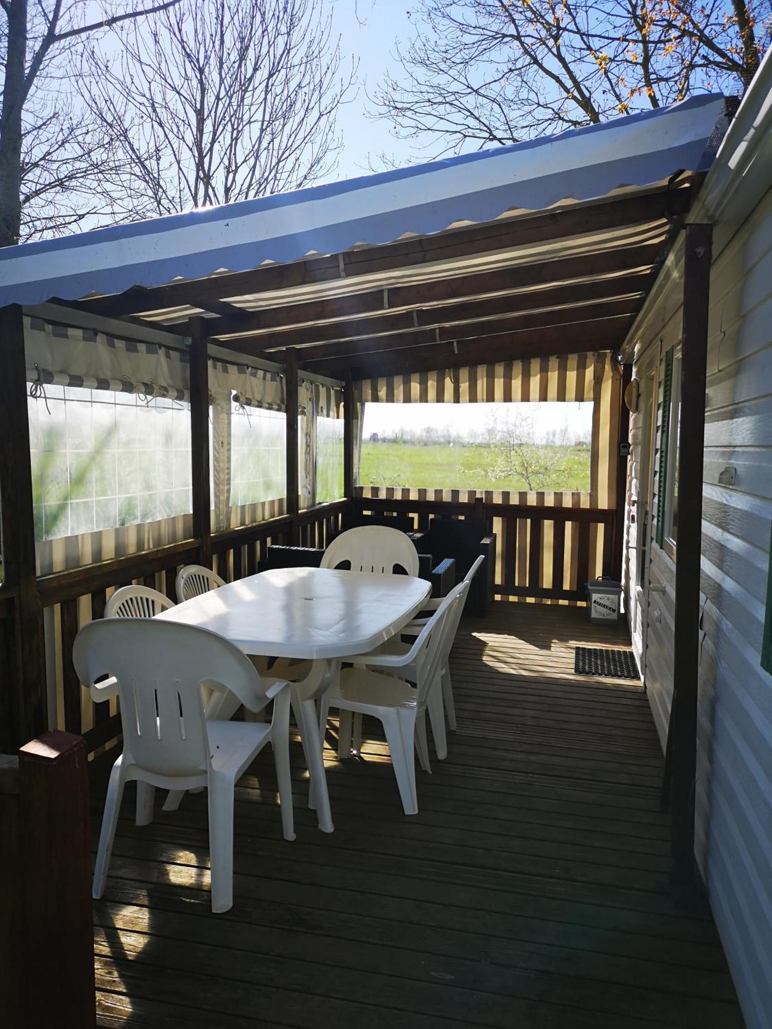 Camping Mobile La Tranche Sur 6 Personnes *